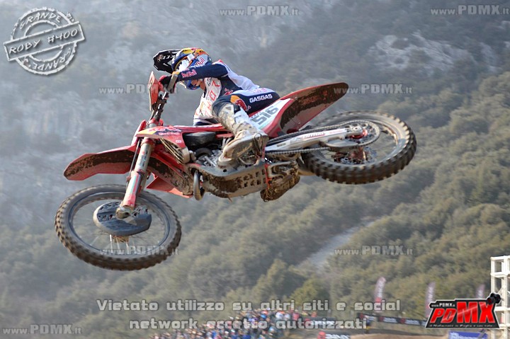 _ROB0171 (Copy).jpg